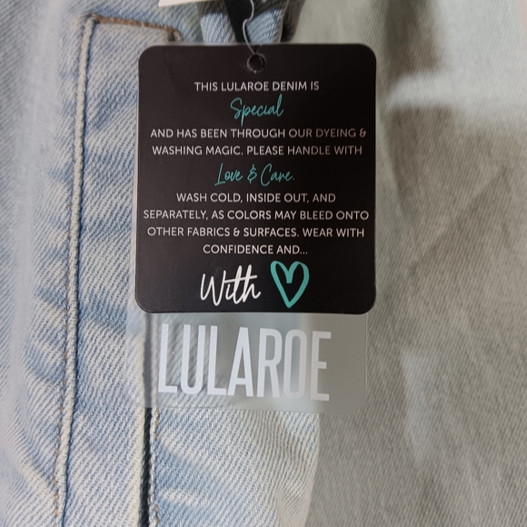 Lularoe NWT Womens Medium Harvey Denim Jacket Light Wash Blue Jean - Picture 8 of 11